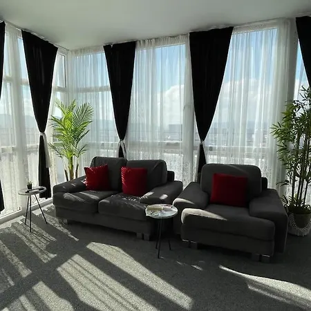 30°bs Rooftop Τίρανα