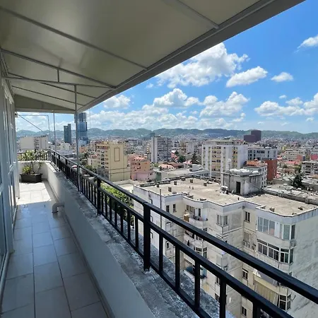Апартаменты 30°bs Rooftop Тирана